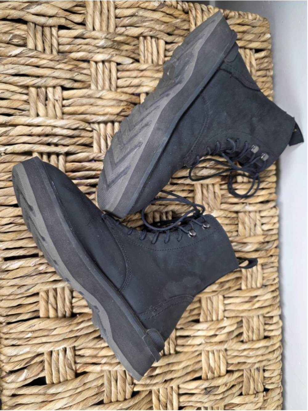 SOREL Hi-Line Lace Boots Women 6.5 Black Leather Waterproof Combat Ankle - Picture 6 of 10
